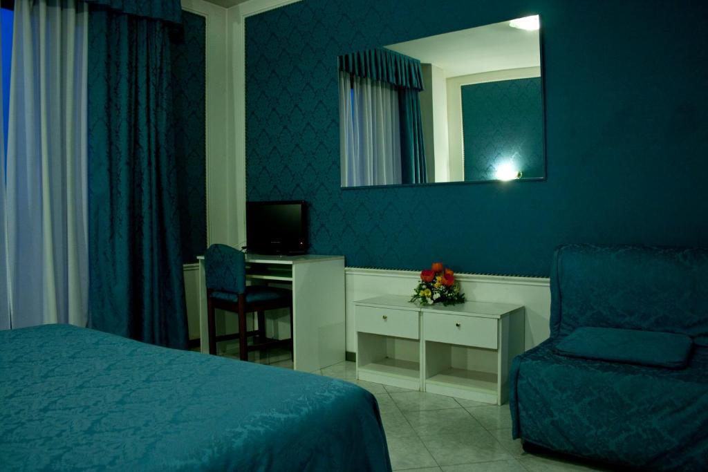 Hotel Michelangelo Реццато Екстер'єр фото