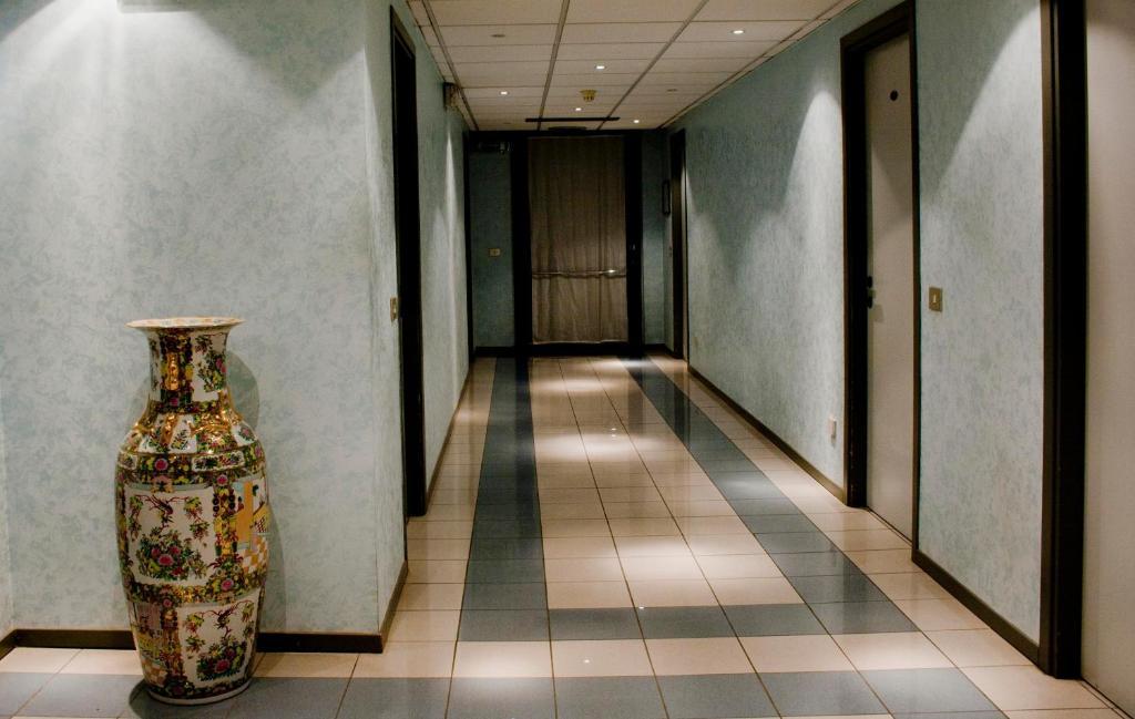 Hotel Michelangelo Реццато Екстер'єр фото
